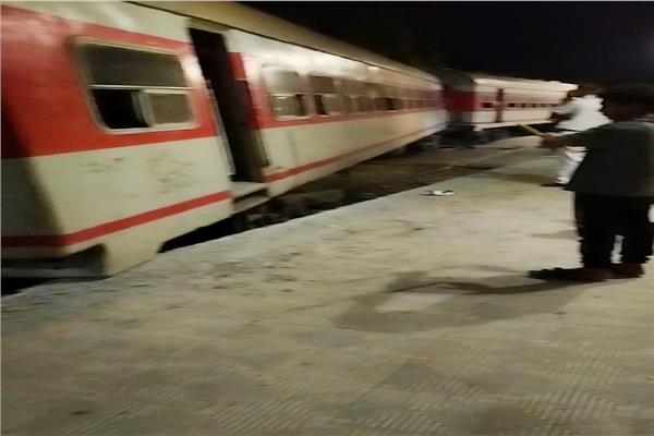  خروج عربات قطار السكة الحديد