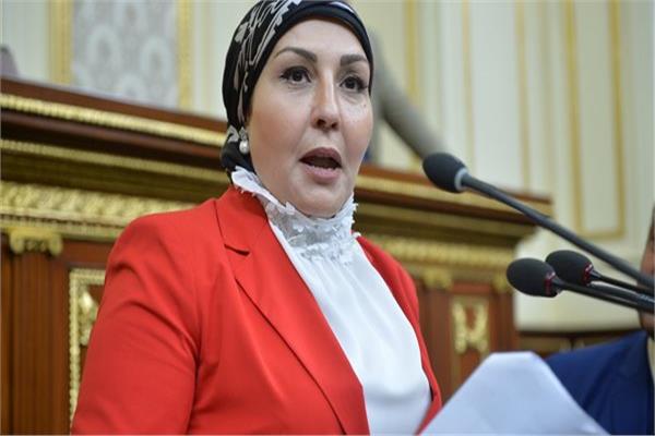 الدكتورة هالة أبو السعد