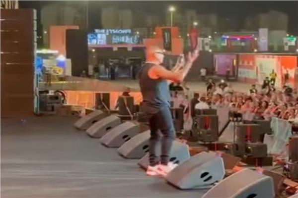 عمرو دياب