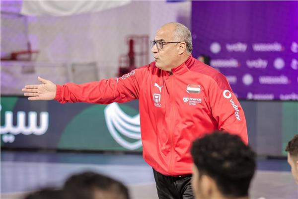 طارق محروس مدرب منتخب الناشئين لكرة اليد