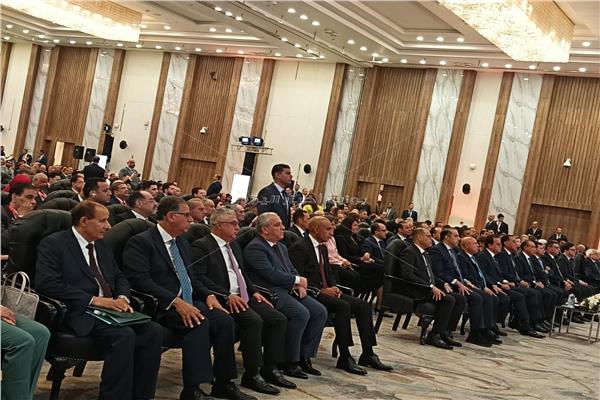 رئيس الوزراء يشهد فعاليات افتتاح النسخة السادسة من مؤتمر المصريين بالخارج