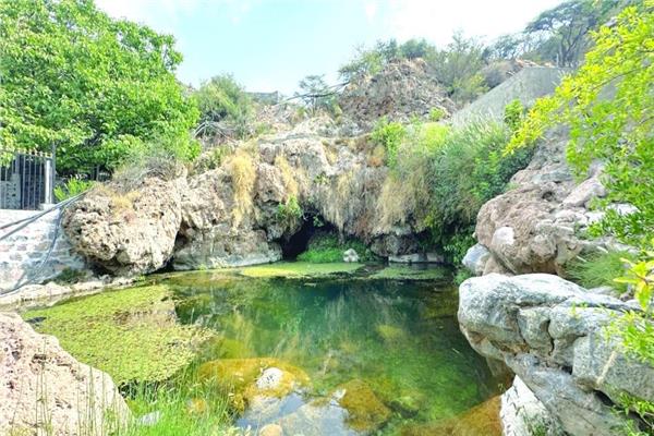 قرية العين بالجبل الأخضر بسلطنة عُمان .. وجهة لمحبي الطبيعة والمغامرات