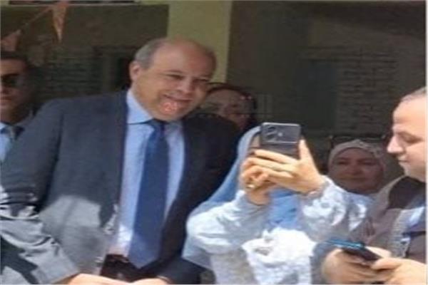 وزير الطيران المدني