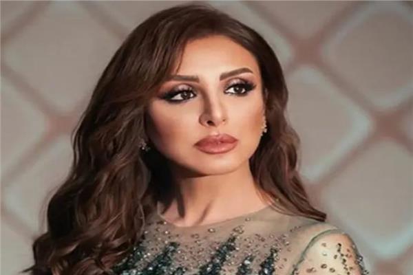 المطربة أنغام
