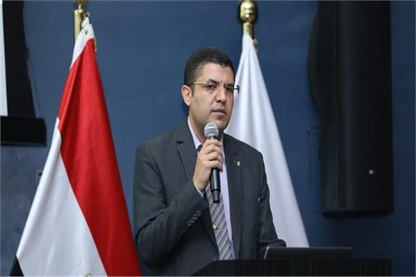 مدير مركز الأزهر العالمي للفلك الشرعي وعلوم الفضاء الدكتور أحمد عبد البر
