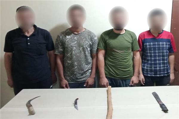 المتهمين والسلاح المستخدم في الواقعة