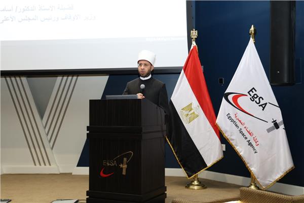   الدكتور أسامة الأزهري
