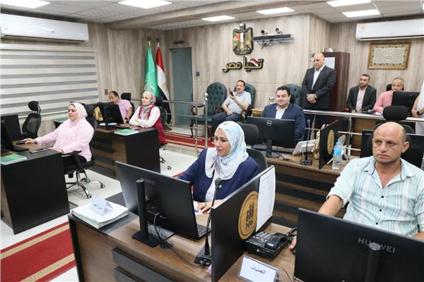 محافظ المنوفية يعلن غلق صناديق الاقتراع