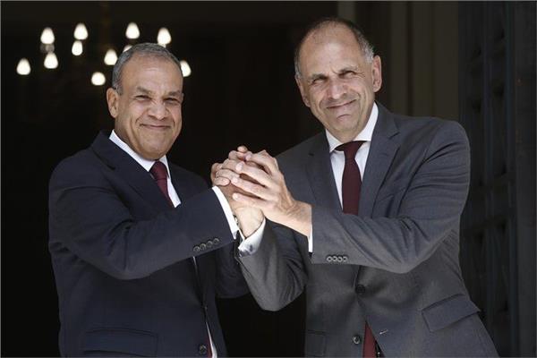 صورة من اللقاء