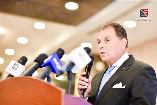 اللواء حاتم باشات عضو أمانة الدفاع والأمن القومي بحزب الجبهة الوطنية