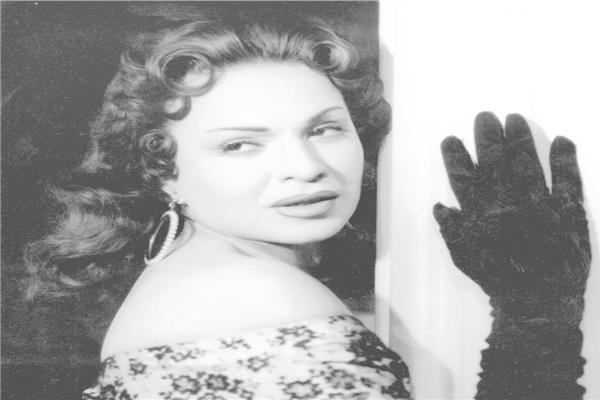 هند رستم