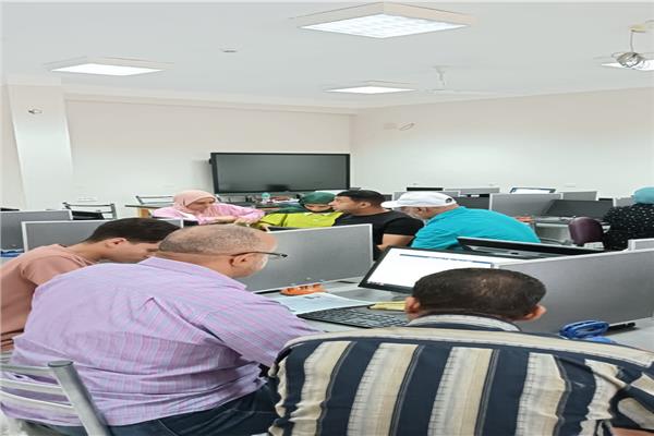 استقبال طلاب تنسيق المرحلة الثانية بمعامل التنسيق بجامعة المنوفية