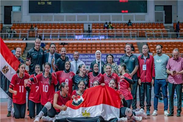 منتخب شابات الطائرة