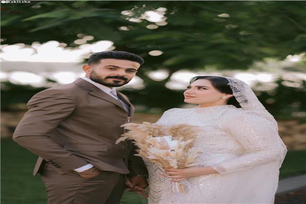 العروسان