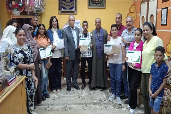 الطلاب الفائزين بالمراكز الأولى فى مسابقات البرمجيات