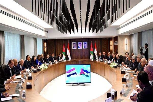  مصطفى مدبولي رئيس مجلس الوزراء خلال الاجتماع