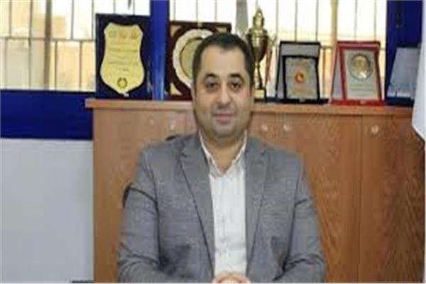 الدكتور أحمد محمود صادق وكيل وزارة الصحة بقنا