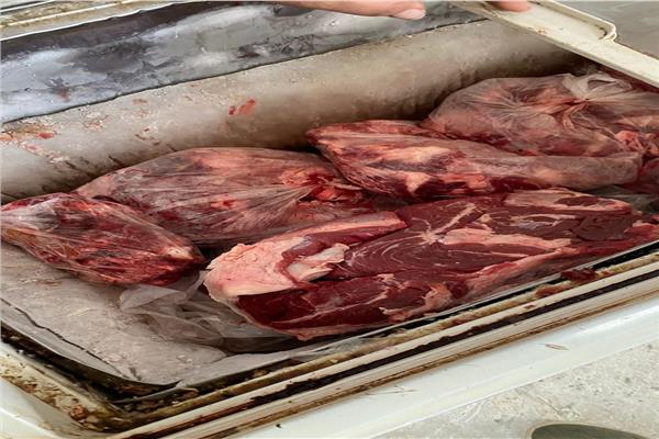  إعدام   نصف طن مواد غذائية فاسدة