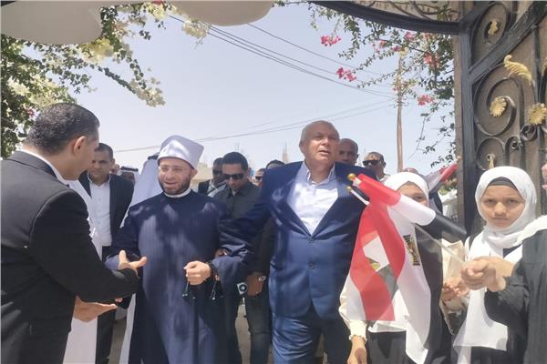 وزير الاوقاف ومحافظ الوادي الجديد