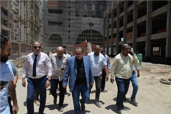 محافظ أسيوط يتفقد أعمال إنشاء مدرسة المحبة