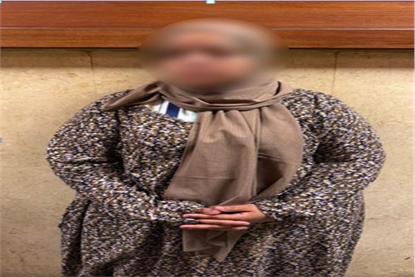 المتهمة بخطف طفل حديث الولادة بعد القبض عليها