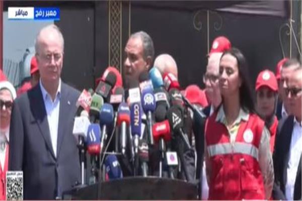 السفير بدر عبدالعاطي خلال المؤتمر