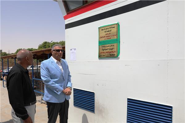  اللواء دكتور إسماعيل كمال محافظ أسوان 