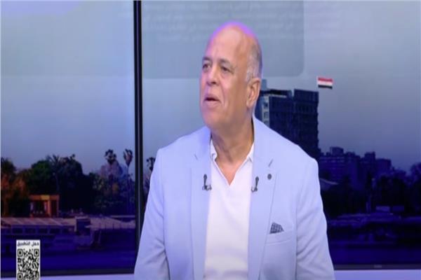 الكابتن هشام يكن