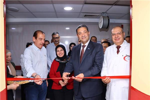 الدكتور أيمن الشهابى محافظ دمياط