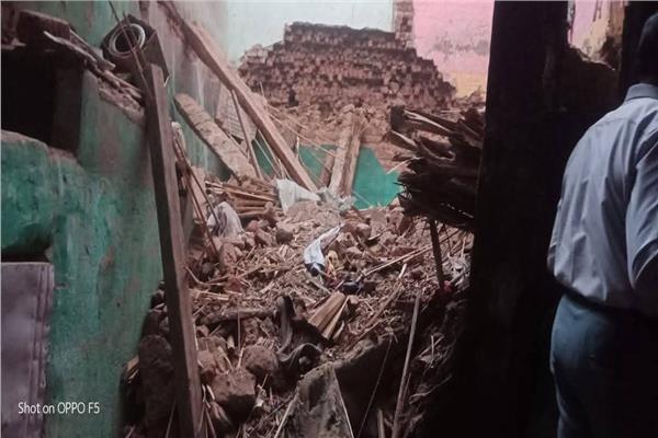 حادث مصرع 3 وإصابة 4 فى انهيار منزل 