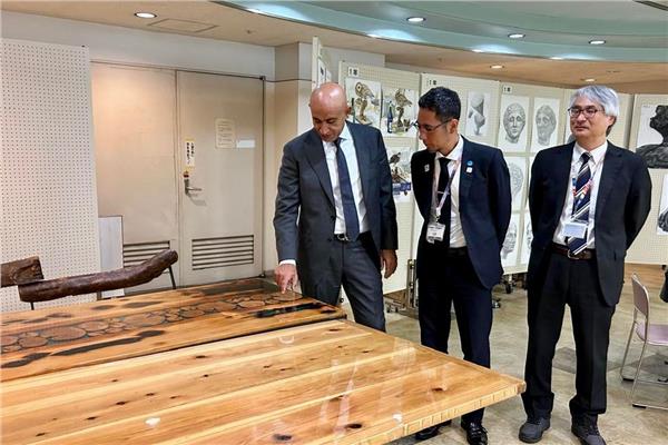 محمد عبد اللطيف وزير التربية والتعليم والتعليم الفني خلال جولته