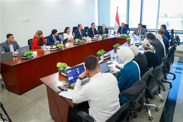 الاجتماع التأسيسي الأول للجنة التنسيقية لنفاذ الدواء المصري للسوق العالمية