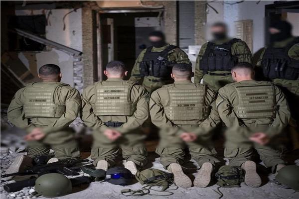 جنود إسرائليين تم القبض عليهم من قبل حماس