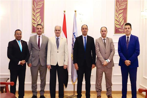 خلال اللقاء