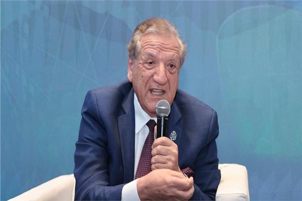 الدكتور فخري الفقي، رئيس لجنة الخطة والموازنة بمجلس النواب