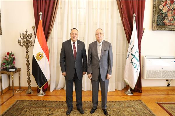 رئيس مجلس الدولة يستقبل المستشار حازم بدوى 