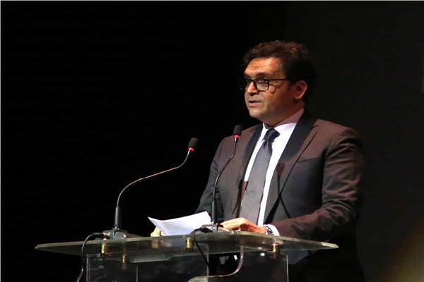  الدكتور أحمد فؤاد هنو