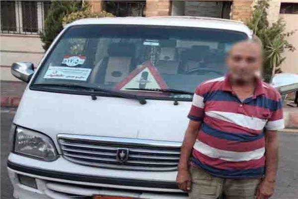 ضبط سائق لقيامه برفع قيمة الأجرة والتشاجر مع راكب بالبحيرة 
