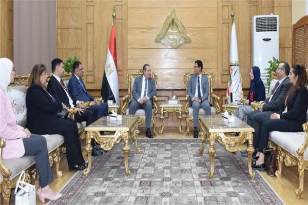 الدكتور ناصر الجيزاوي رئيس جامعة بنها