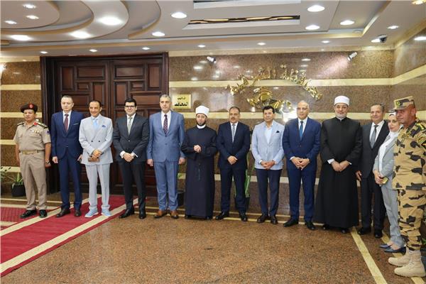 وزراء الأوقاف والشباب والرياضة والري والمفتي يشاركون أبناء الشرقية
