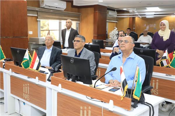 محافظ الجيزة يتابع التجهيزات النهائية لمعارض"أهلًا مدارس"