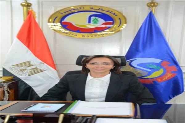 جاكلين عازر محافظ البحيرة