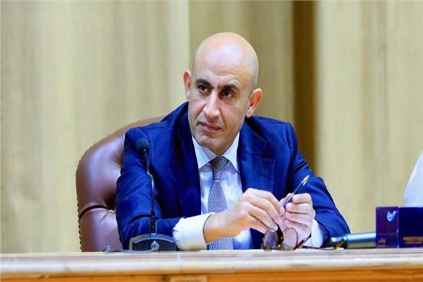 وزير التربية والتعليم محمد عبد اللطيف