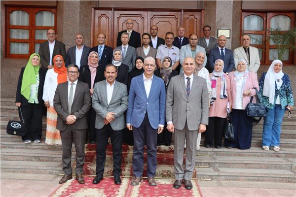 معرض فني في البيت الروسي بالإسكندرية