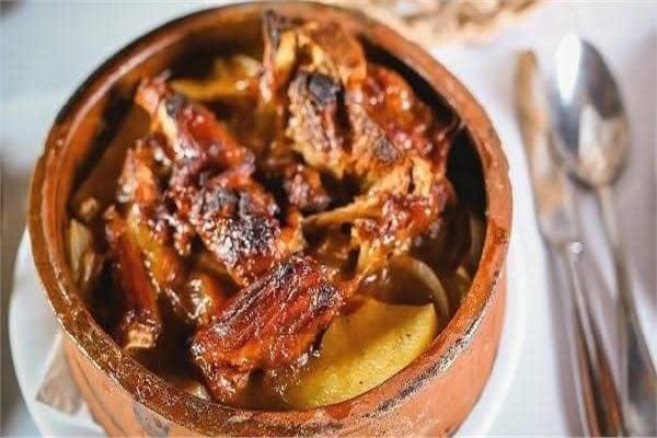 طاجن عكاوي بالبطاطس والجزر