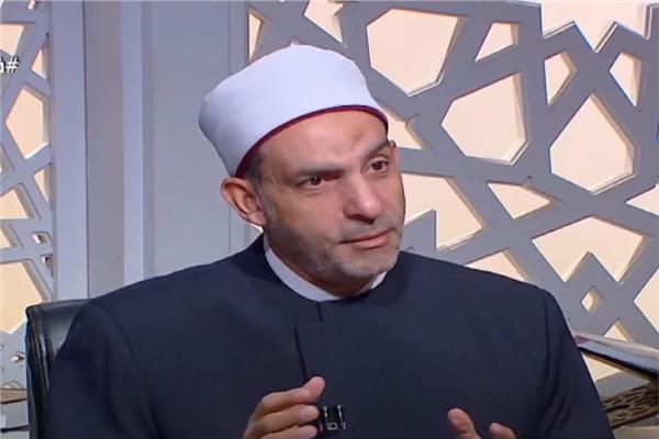 الدكتور علي فخر أمين الفتوى بدار الإفتاء
