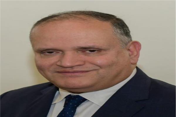 الدكتور محمد سامي عبد الصادق رئيس جامعة القاهرة