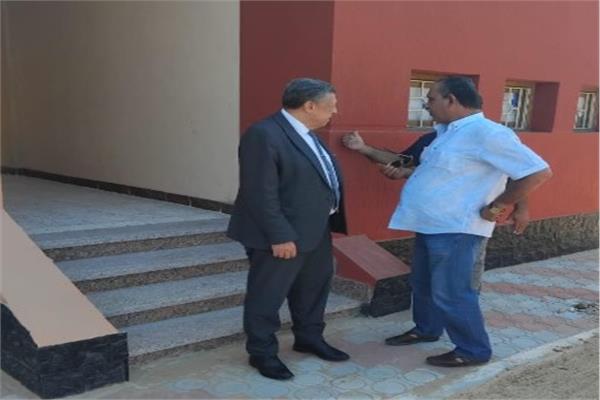 الأستاذ يوسف الديب وكيل وزارة التربية والتعليم بالبحيرة