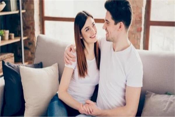 خطوات تجعل الرجل يرى فيك الزوجة المناسبة