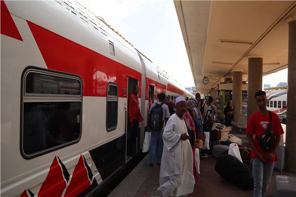 طارات العودة الطوعية للسودانيين